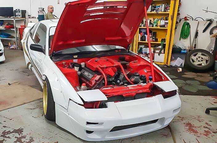 Nissan 200SX S13 V8