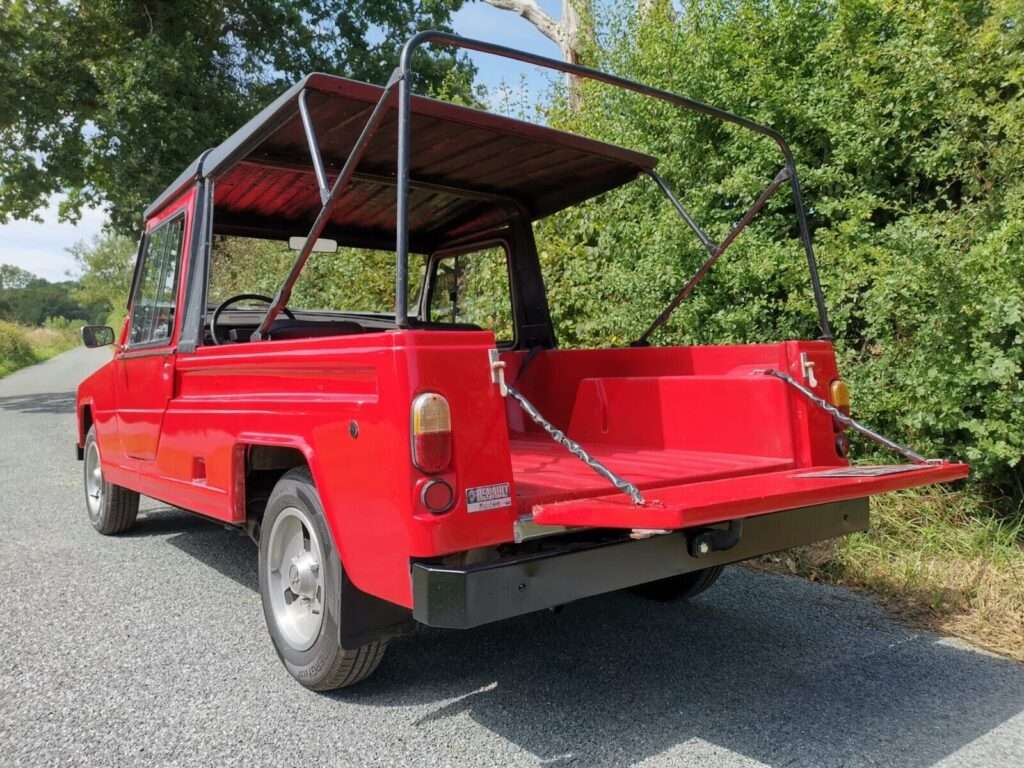 1976 Renault Rodeo off roader rear