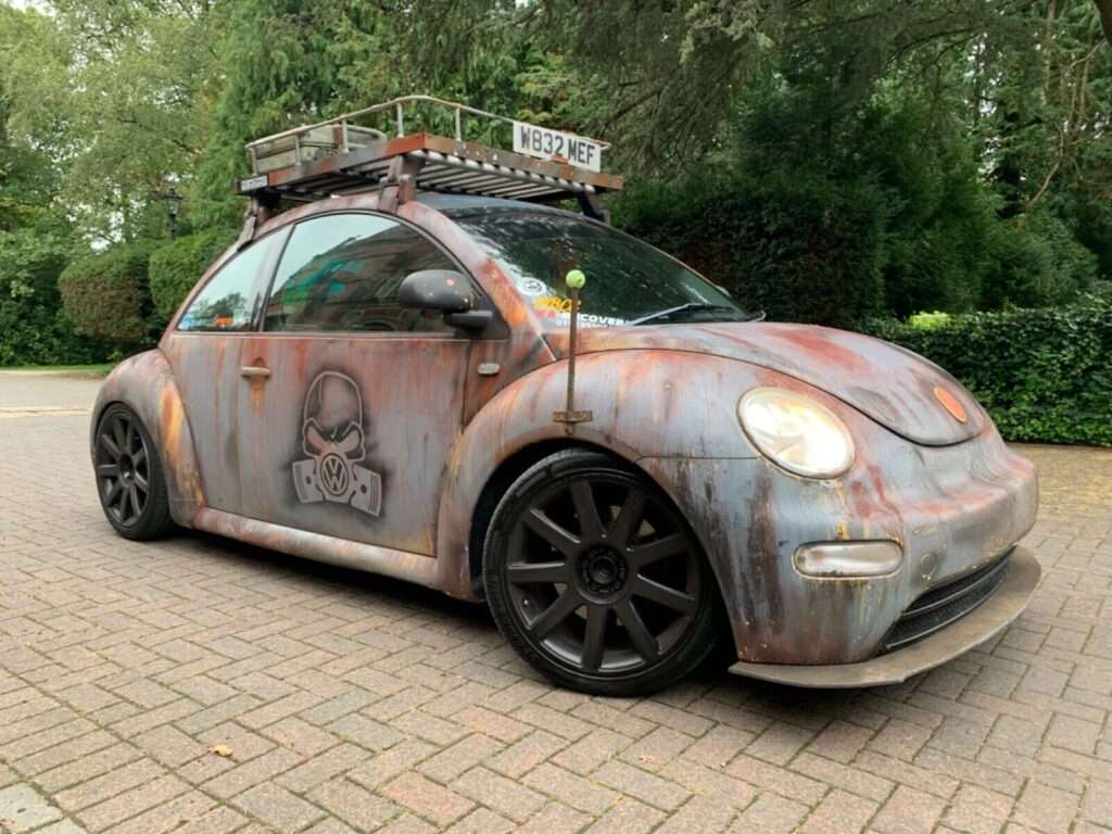 2000 VW Beetle rat look side