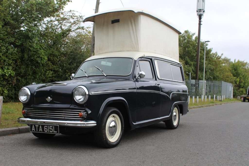 Morris A60 SunTor Camper front