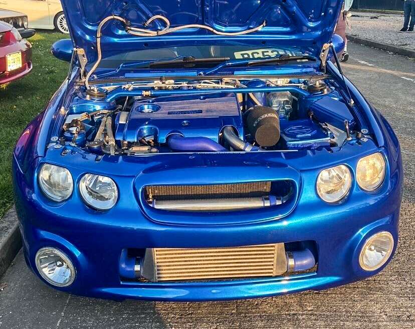Rover MG ZR heavily modified engine