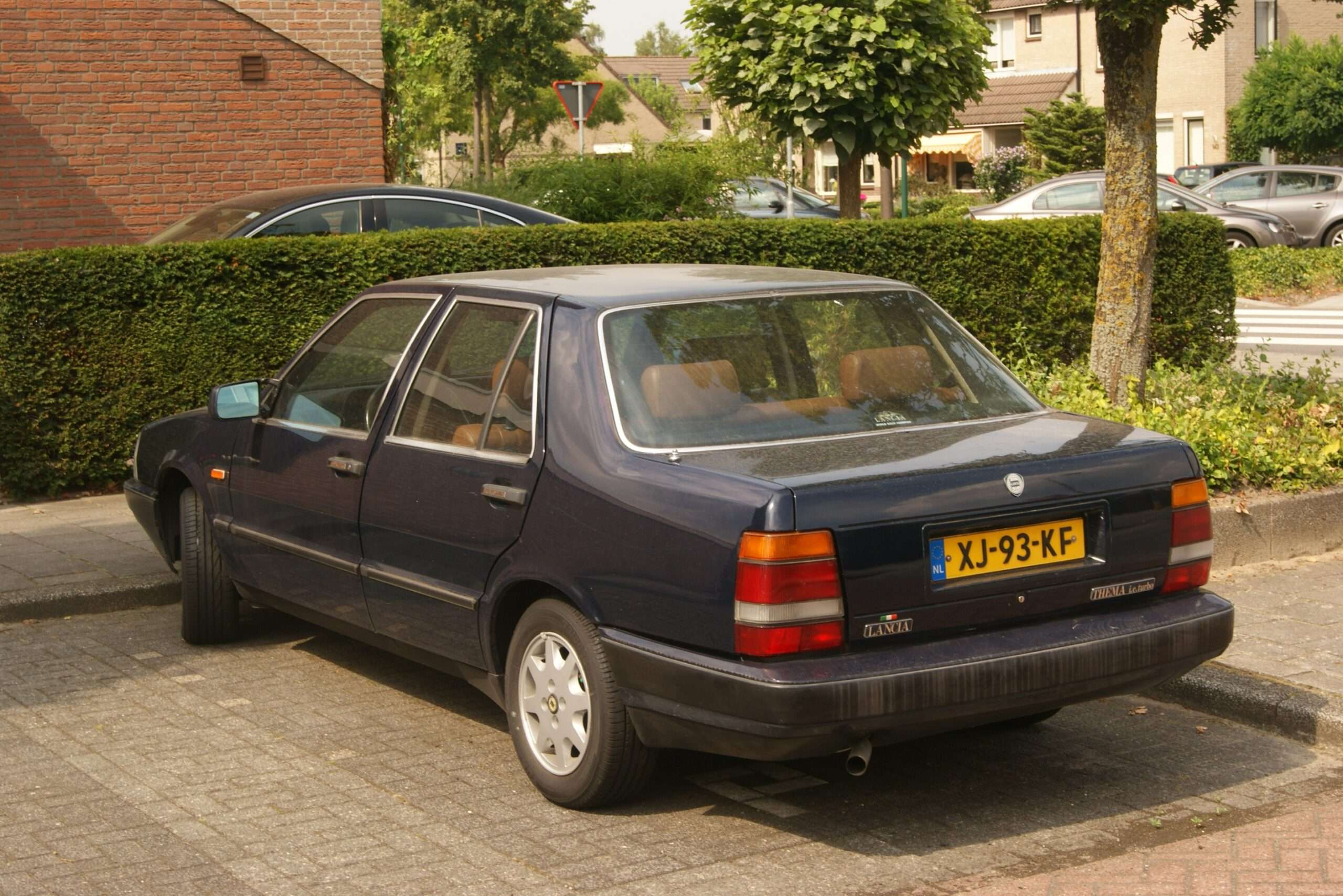 Lancia Thema Turbo 16V Guide: History, Problems & Buying Advice