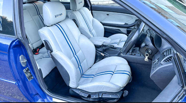 BMW 318 WILLIAMS F1 interior