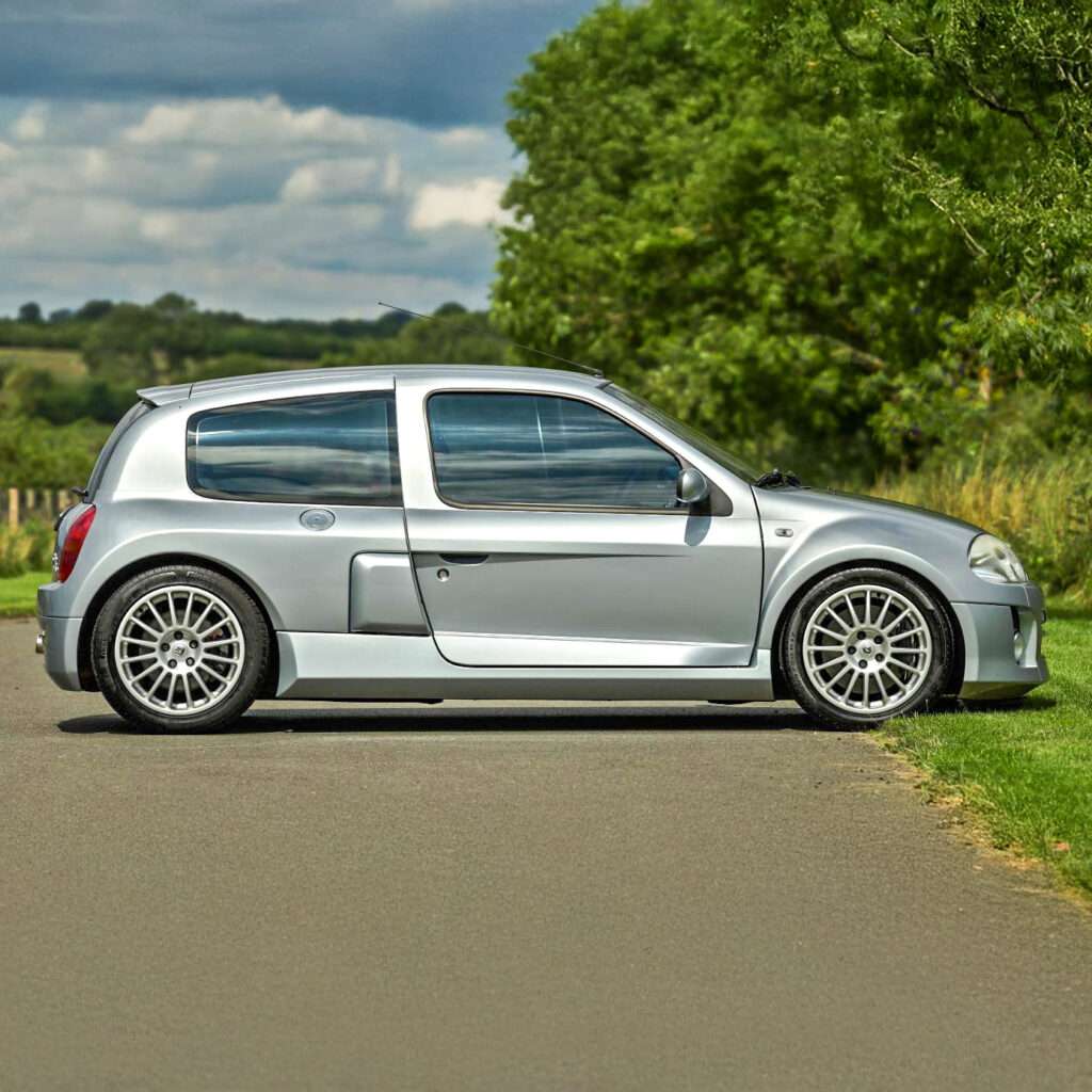 Renault Clio V6 Phase 1 3
