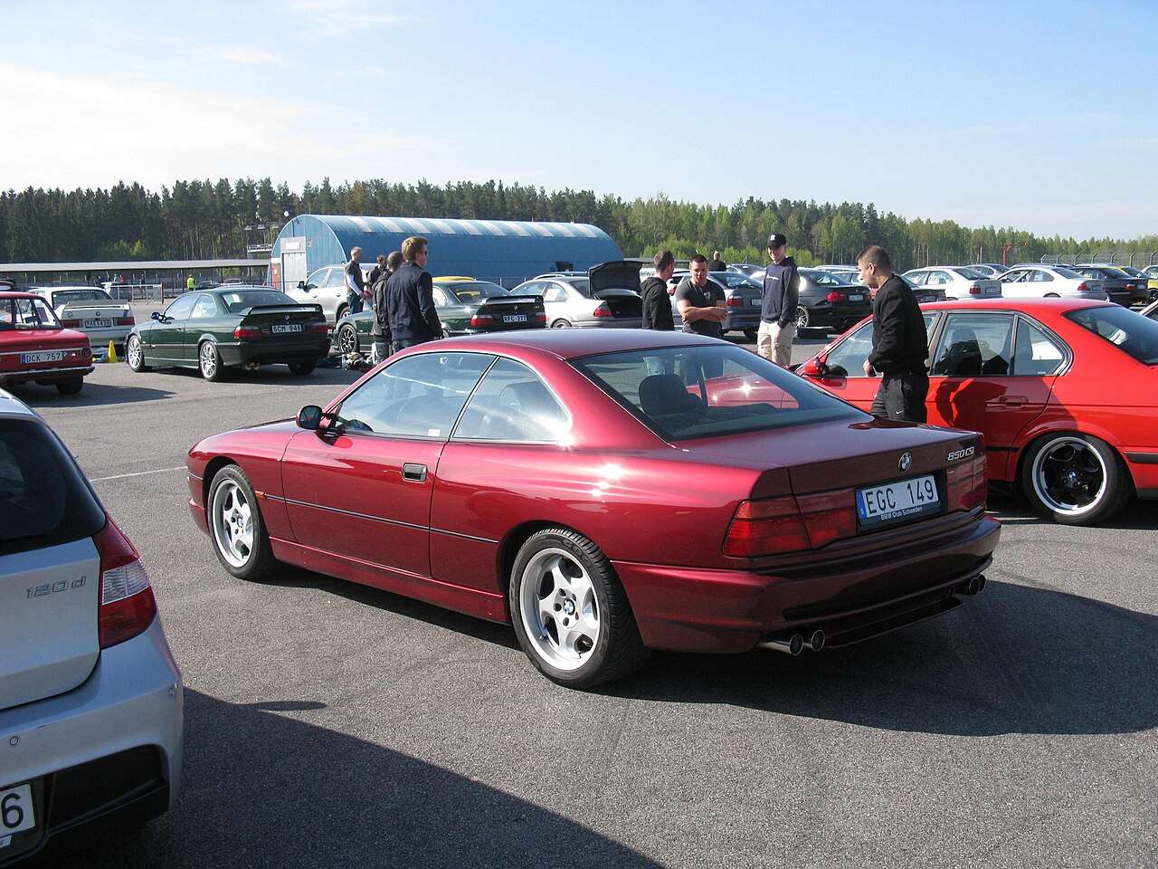 BMW 850CSi (E31) historical context