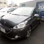 Peugeot 208 GTi front view