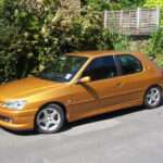 Peugeot 306 GTI-6 front three-quarter view