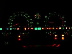 Alfa Romeo 164 instrument panel