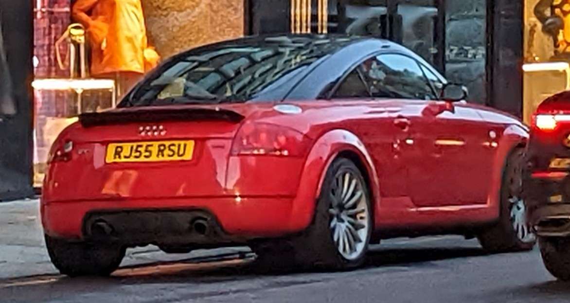 2005 Audi TT quattro Sport front three-quarter view