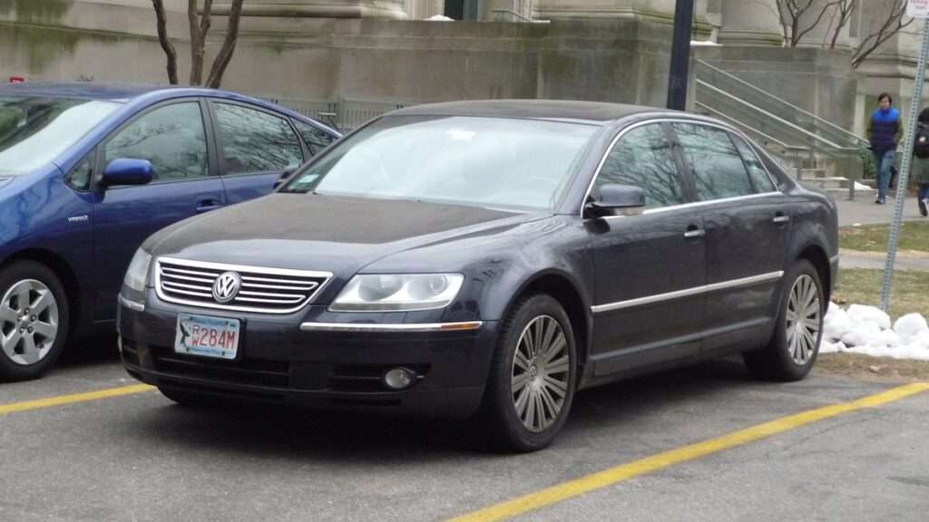 Volkswagen Phaeton W12 and V10 TDI