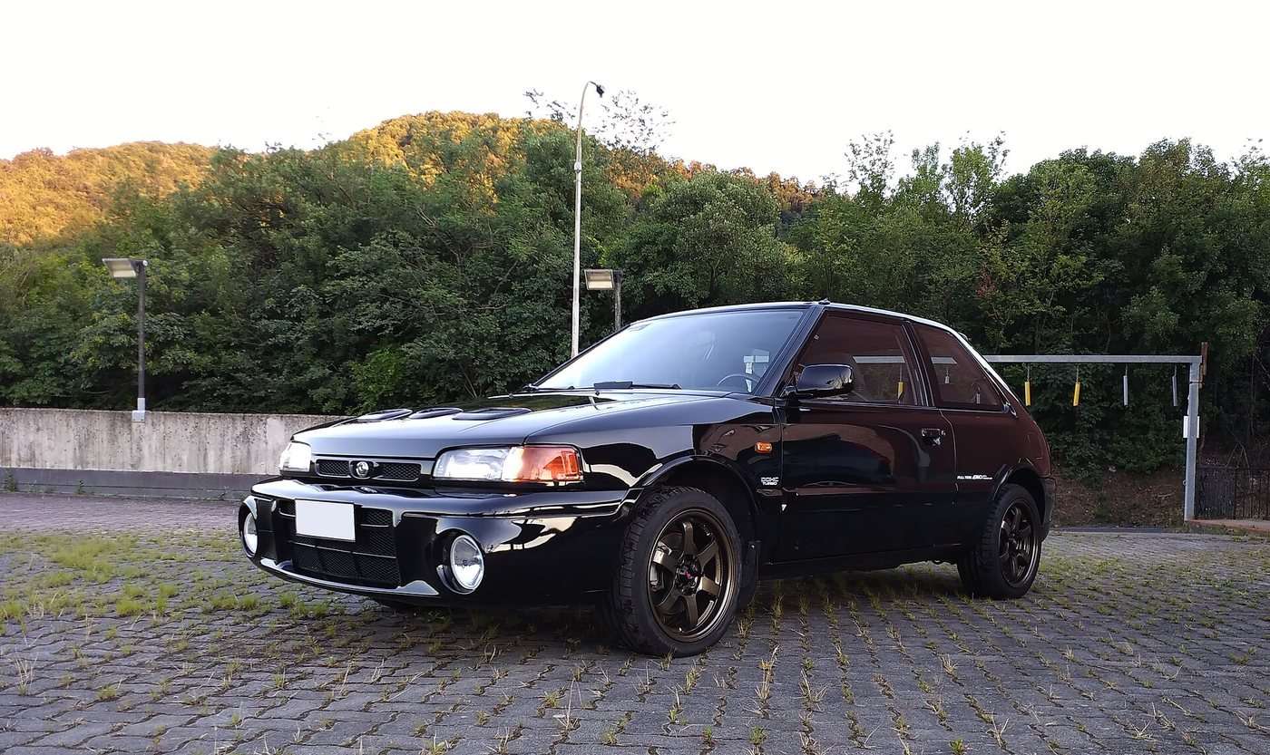 Mazda 323 GT-R side profile