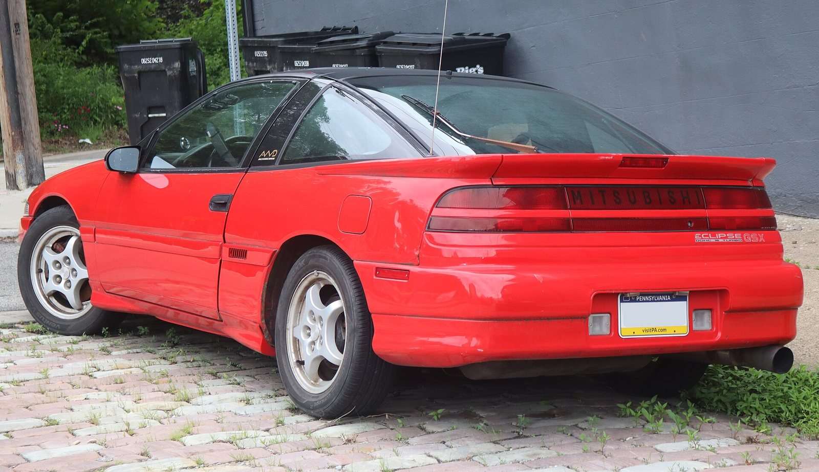 First-generation Mitsubishi Eclipse GSX Turbo rear view