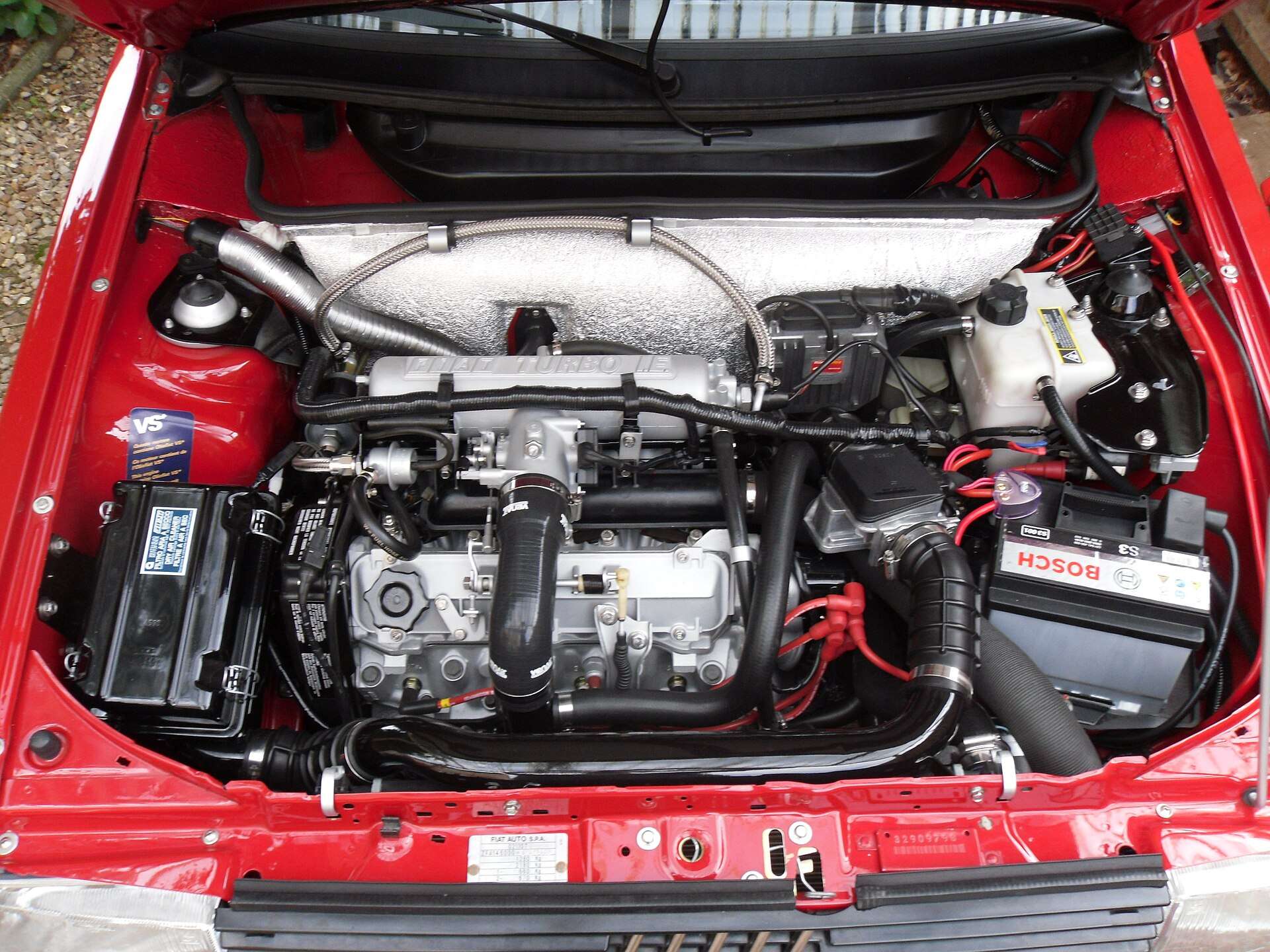 First-series Fiat Uno Turbo i.e. engine bay