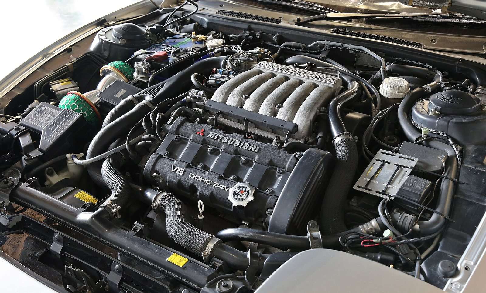 Mitsubishi GTO twin-turbo 6G72 V6 engine bay
