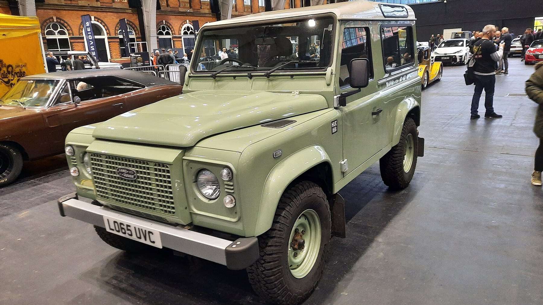 Land Rover Defender Heritage Edition