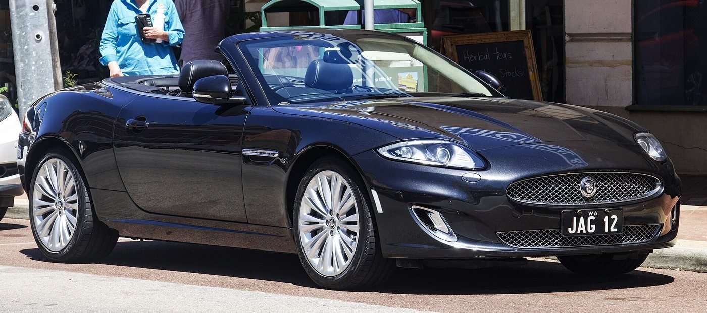 2012 Jaguar XK front