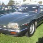 1988 Jaguar XJ-S V12 coupé front three-quarter view
