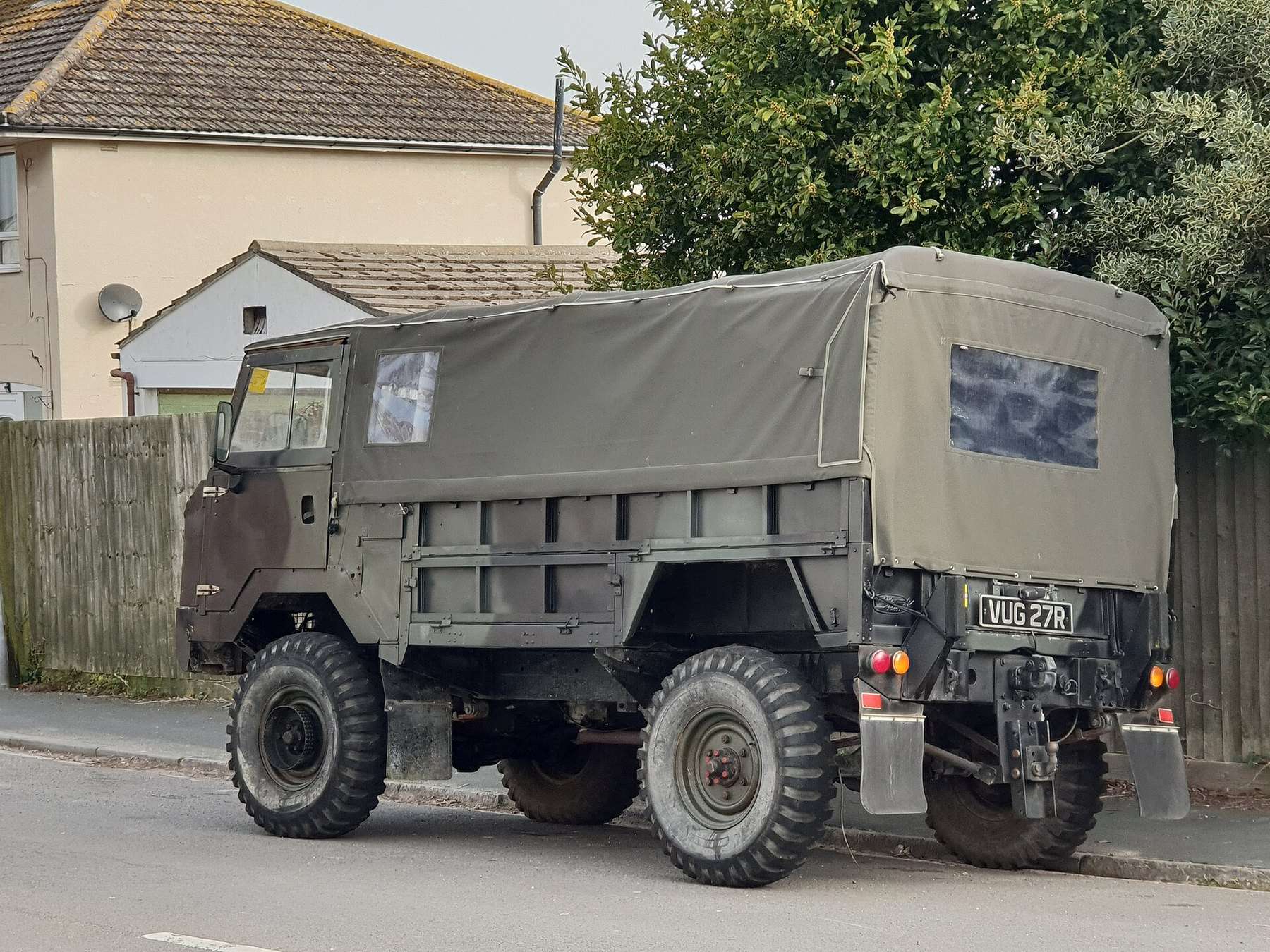 Land Rover 101 Forward Control V8 military vehicle detail