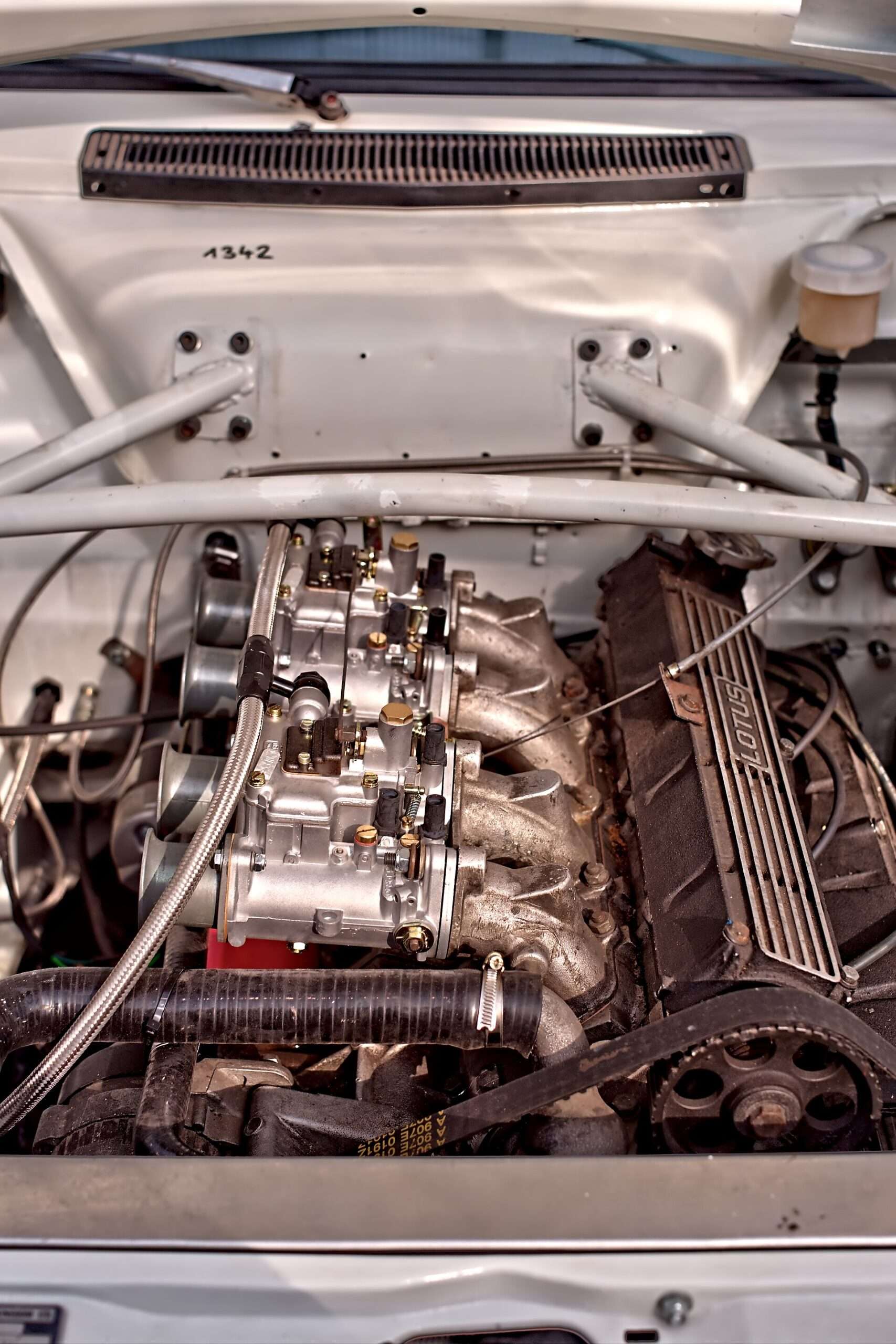Talbot Sunbeam Lotus Type 911 twin-cam engine