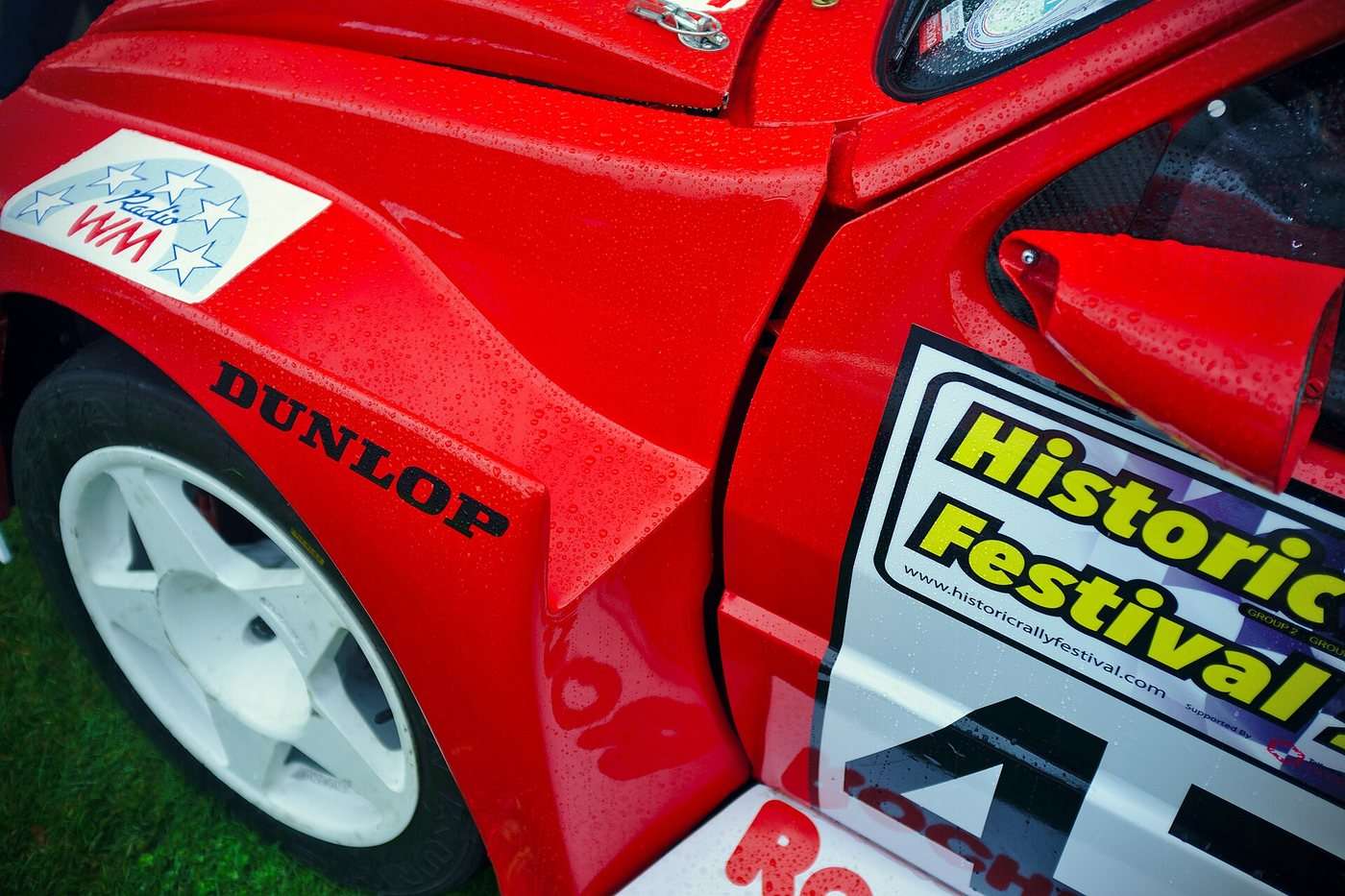 MG Metro 6R4 mechanical and body details