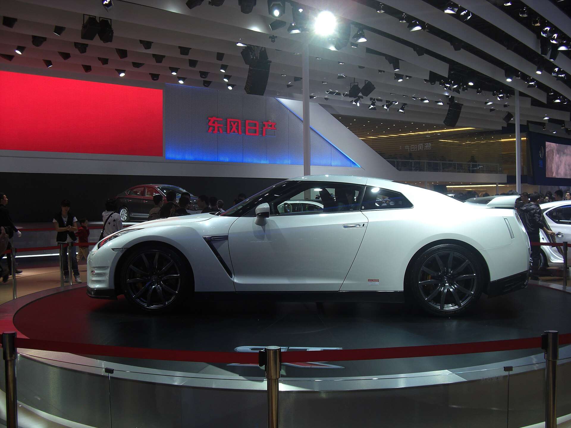 Nissan GT-R R35 cabin and dashboard display