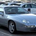 Porsche 928 GTS front three-quarter view
