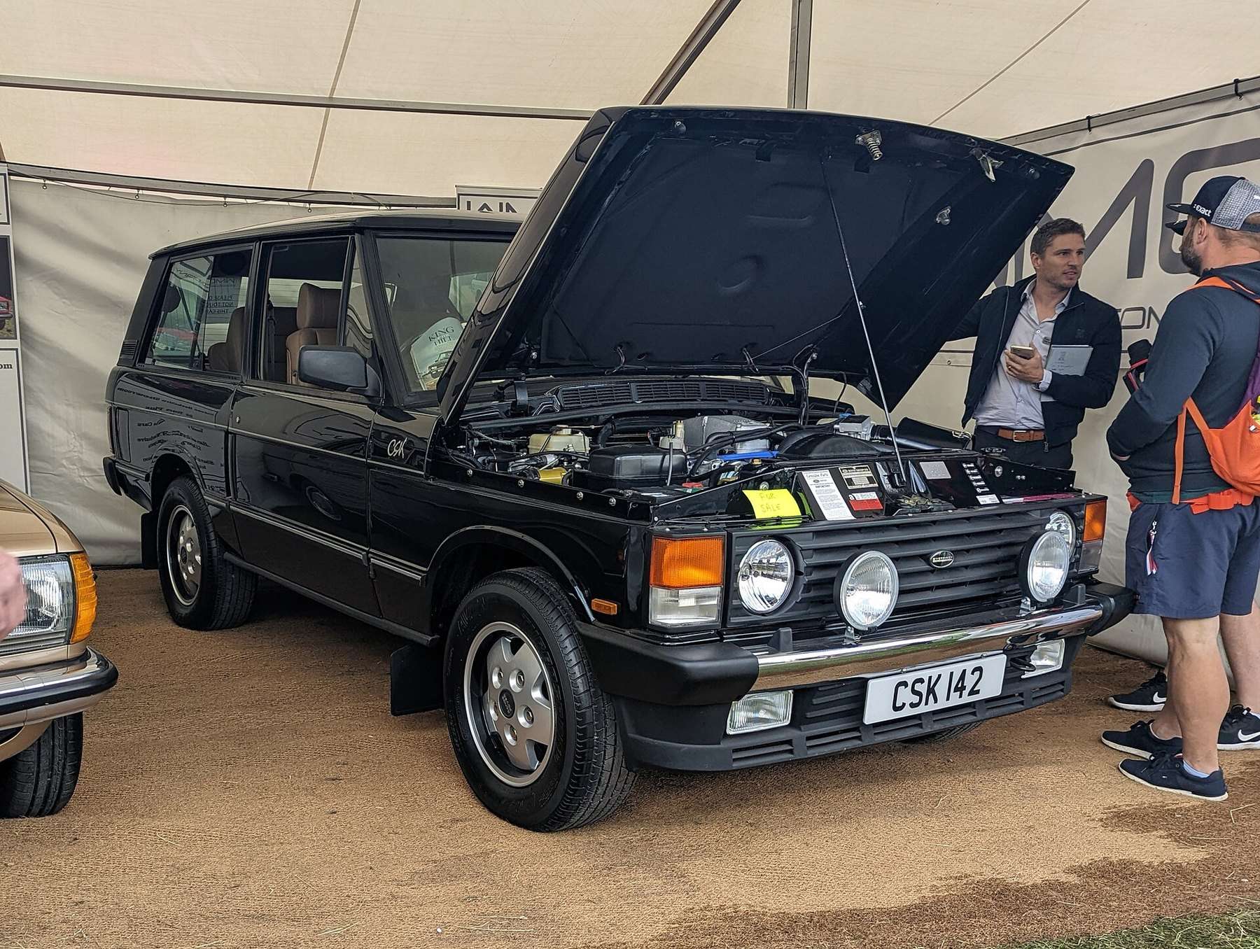 Two-door Range Rover CSK in side view