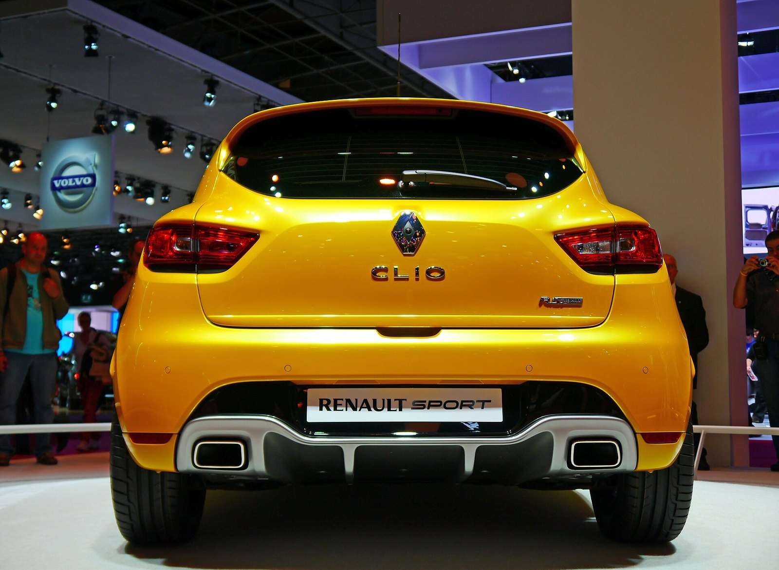 Renault Clio IV Renaultsport 200 EDC at the 2012 Paris motor show