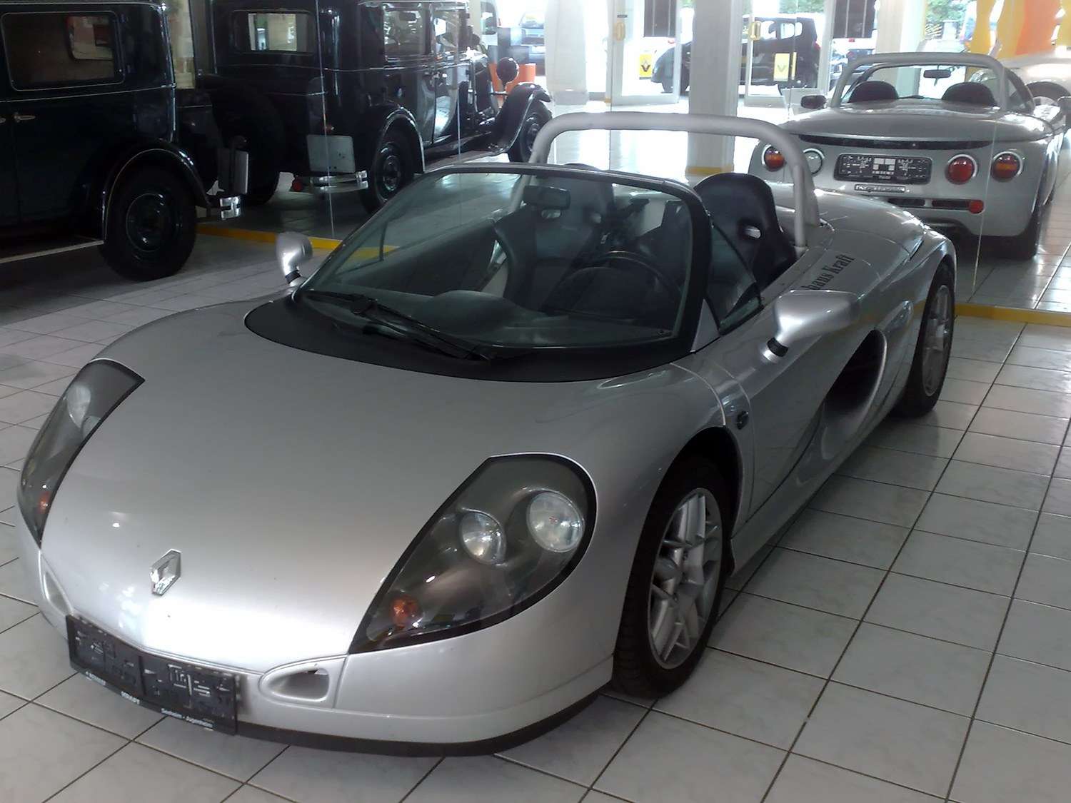 Silver Renault Sport Spider