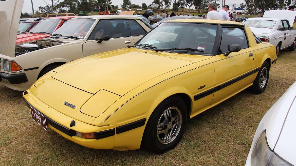 First-Generation Mazda RX-7 SA and FB: History, Specs and Buying Guide