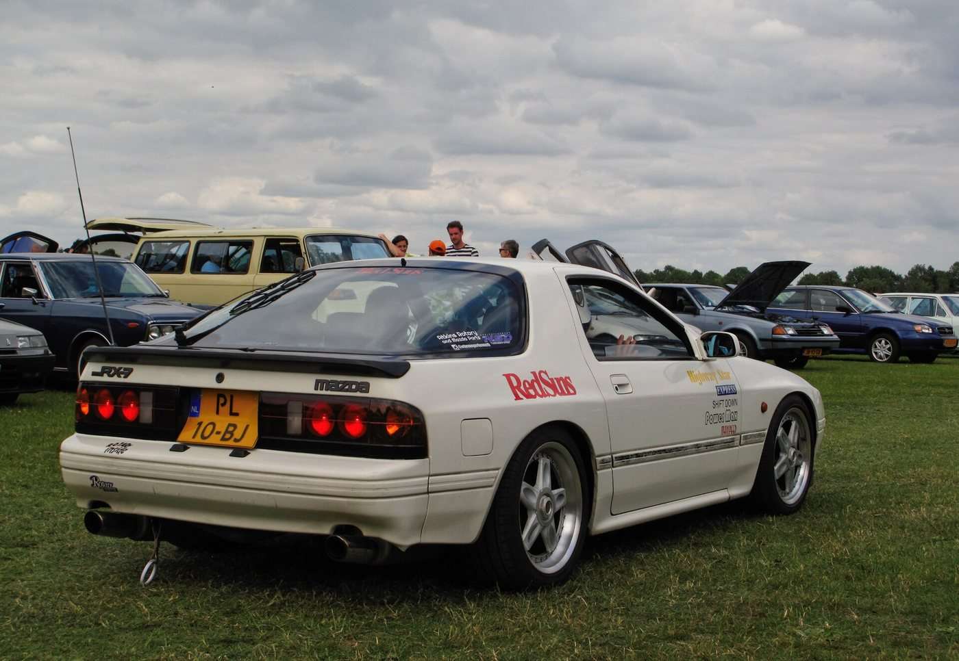 Naturally aspirated Mazda RX-7 FC