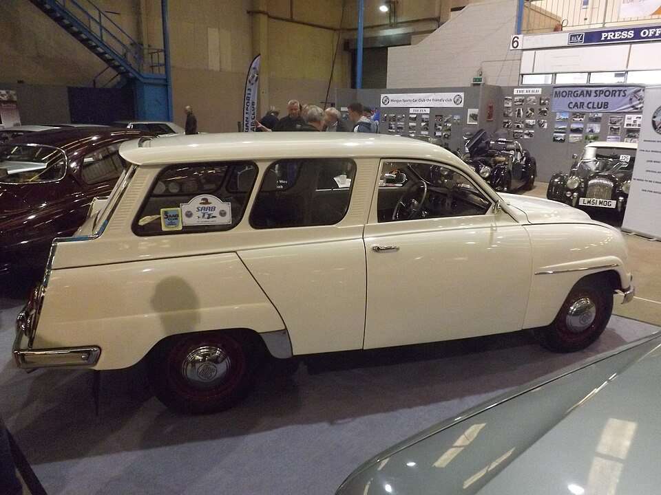 1964 Saab 95 estate side view