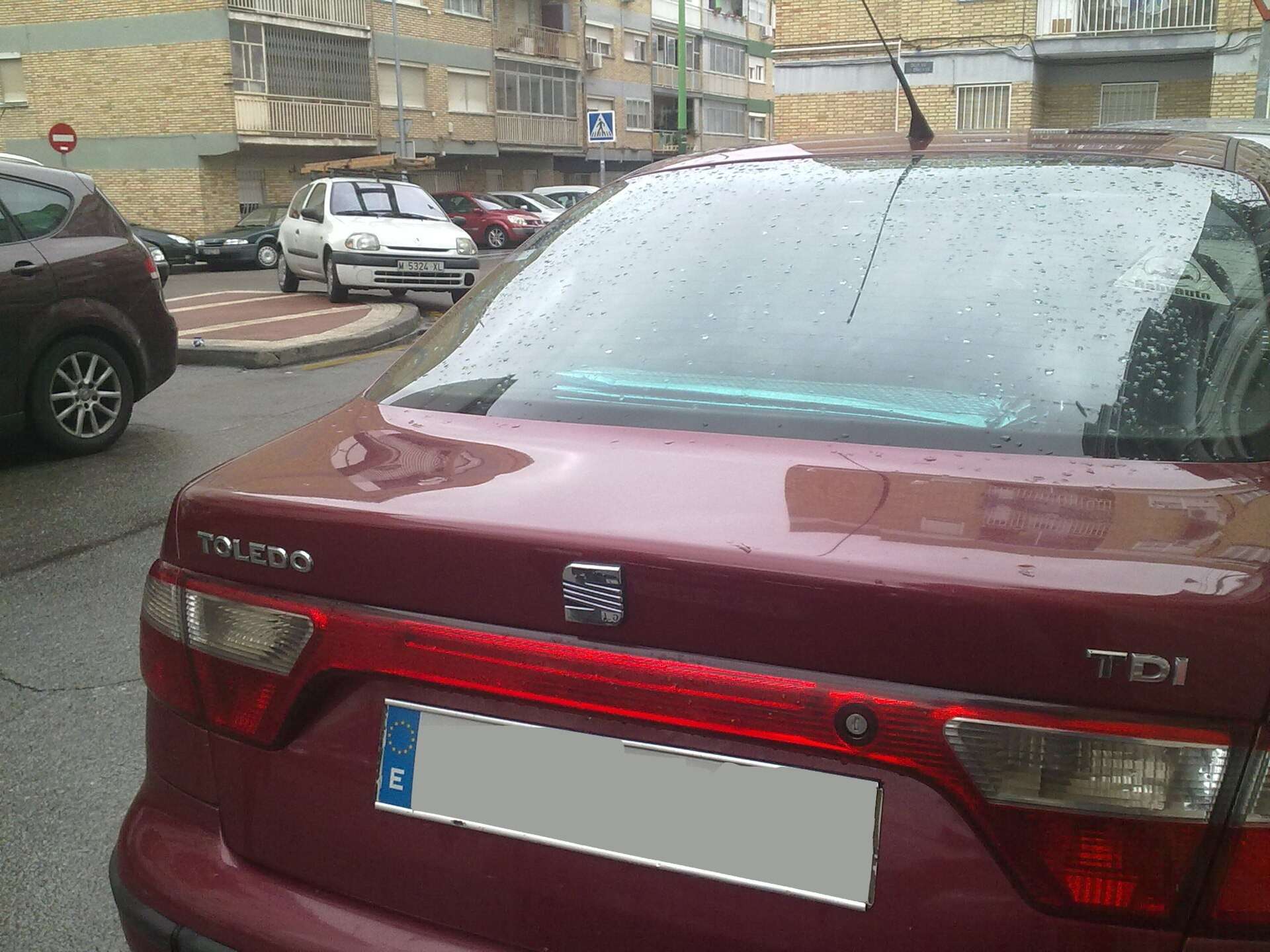 SEAT Toledo Mk2 boot and rear view