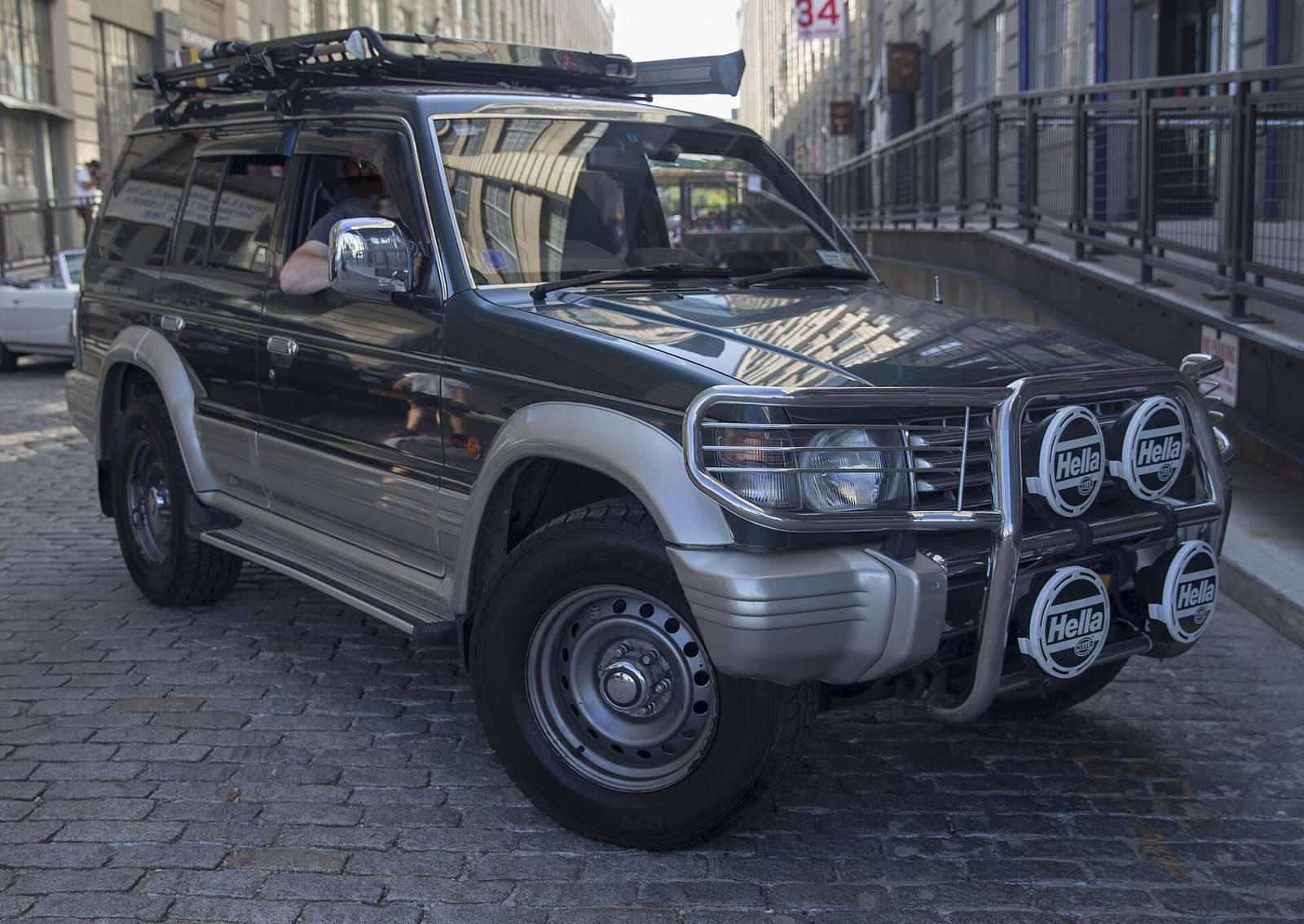 Mitsubishi Pajero and Shogun Mk2: History, 4WD and Buying Guide