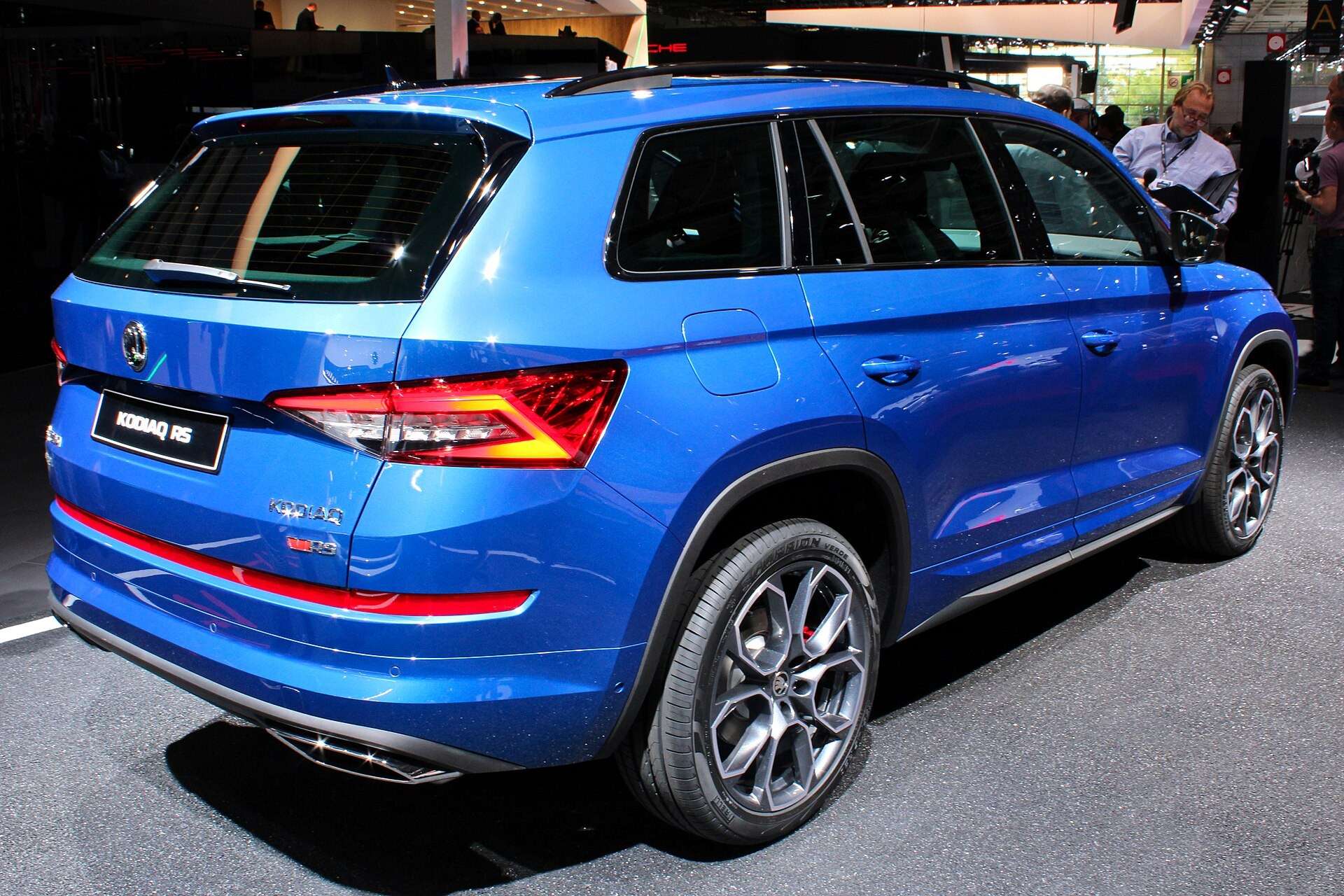Škoda Kodiaq RS rear view at the 2018 Paris Motor Show
