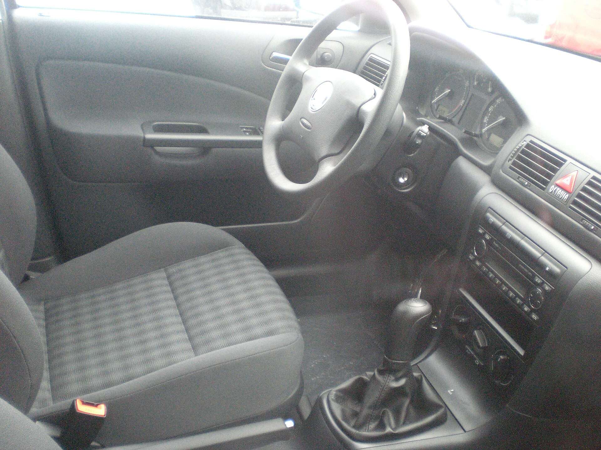 First-generation Škoda Octavia facelift dashboard