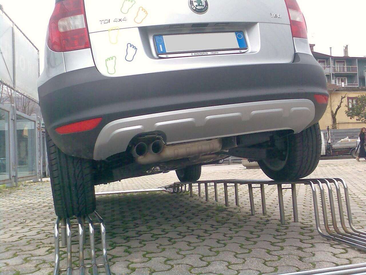 Škoda Yeti platform showing rear suspension and four-wheel-drive hardware