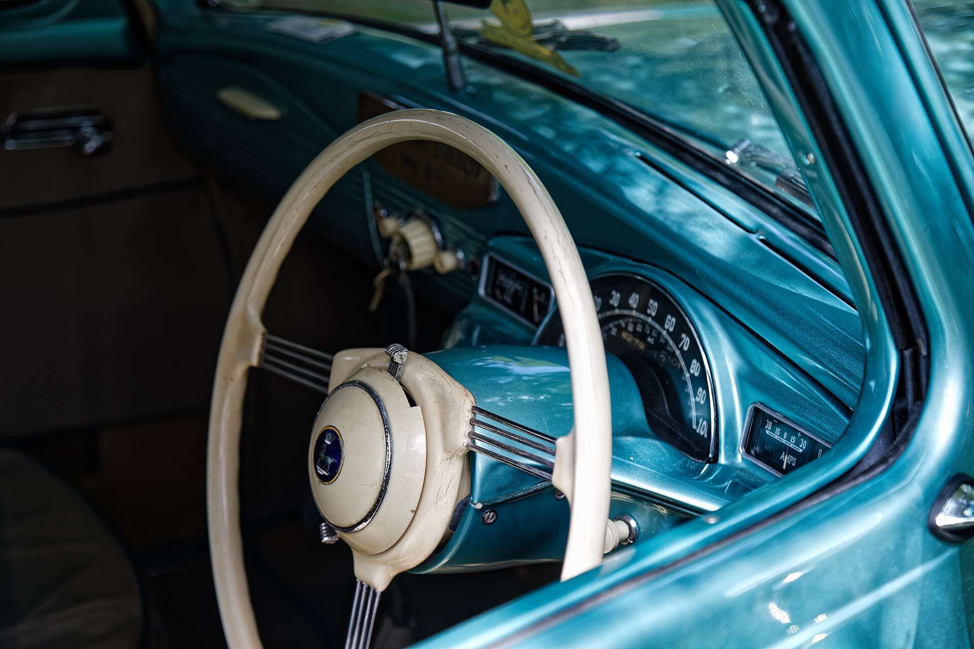Sunbeam-Talbot 90 dashboard