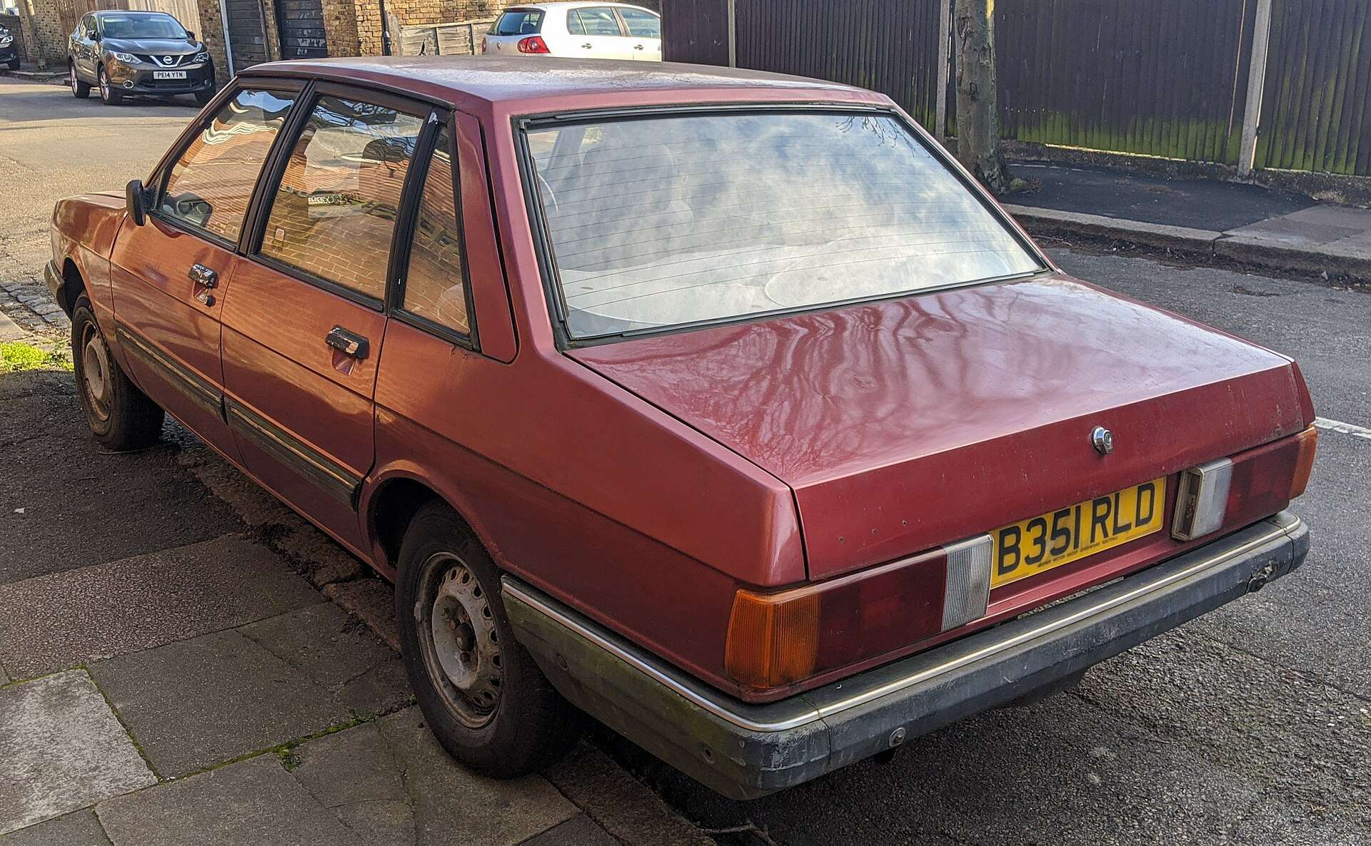 1985 Talbot Solara Minx rear three-quarter view