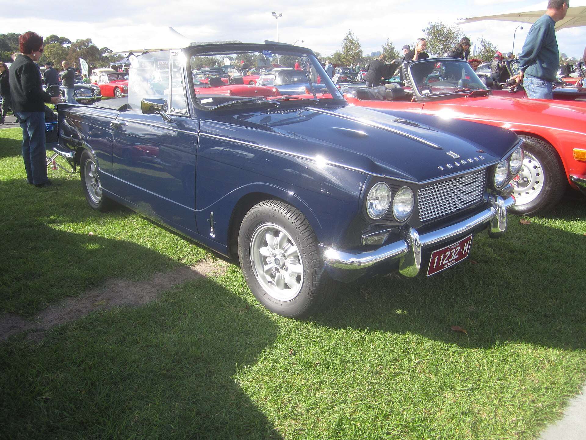 Dark blue 1964 Triumph Vitesse Mk1 convertible