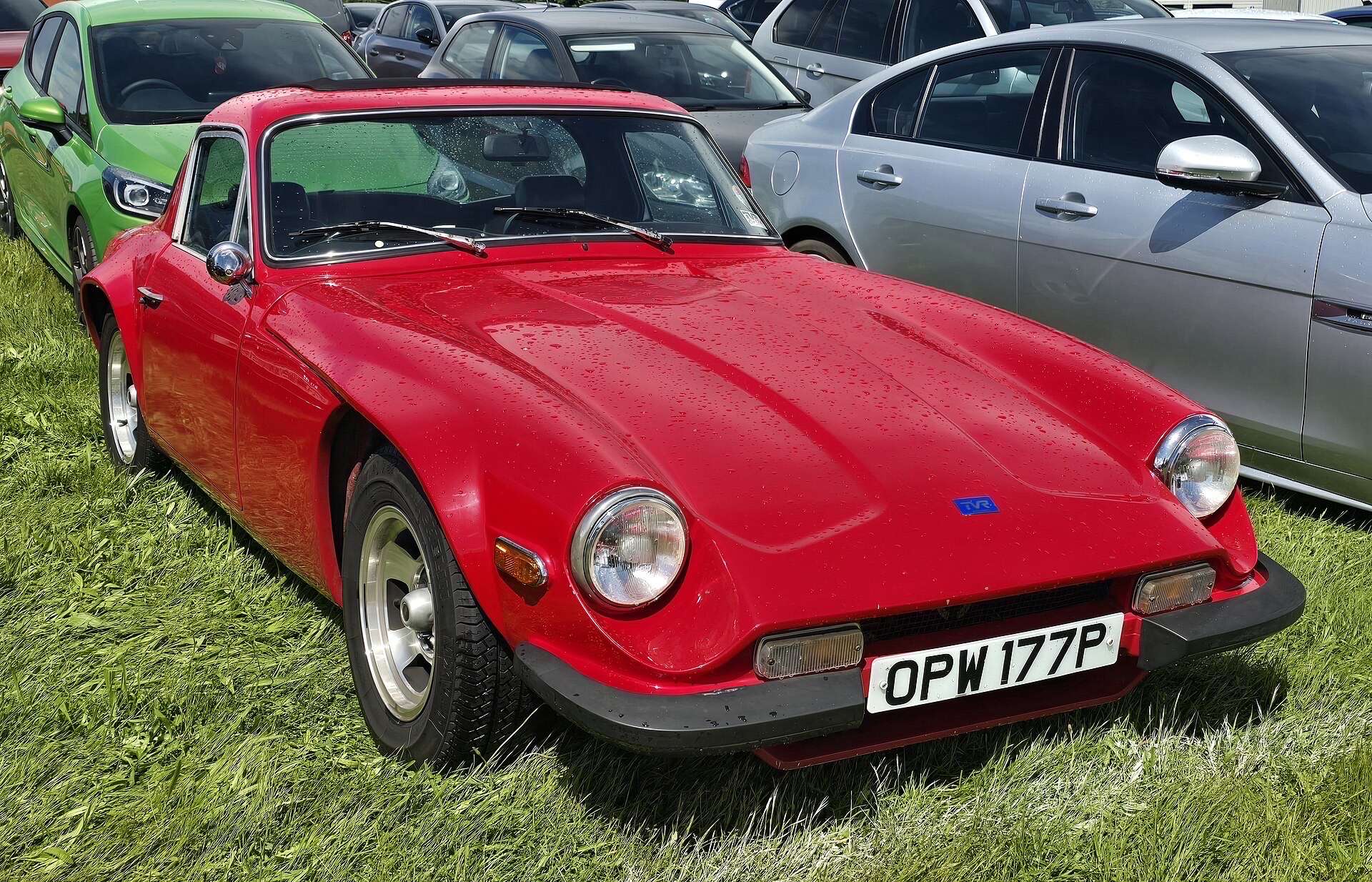 1976 TVR 3000M front three-quarter view