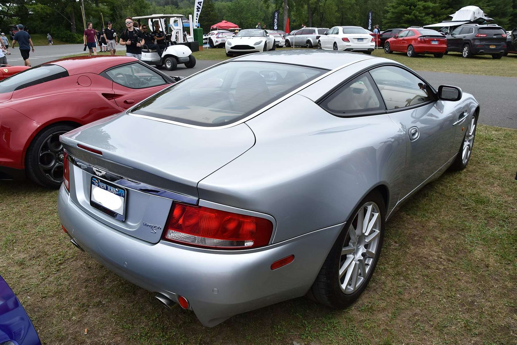 2005 Aston Martin Vanquish S