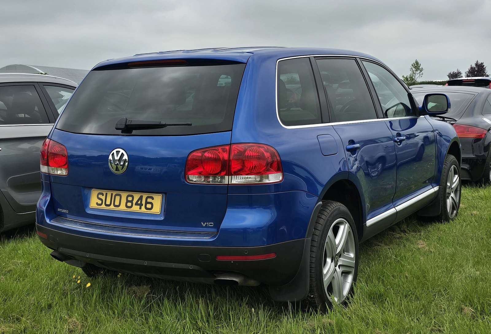 Volkswagen Touareg V10 TDI displayed at a UK event